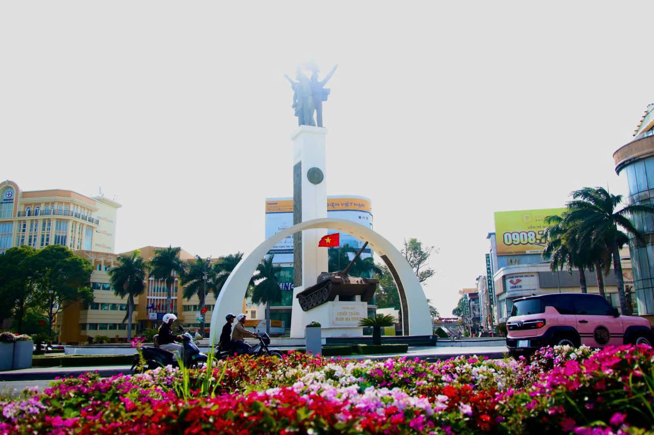 Nhiệt liệt chào mừng kỷ niệm 51 năm chiến thắng Buôn Ma Thuột (10/3/1975 - 10/3/2026), giải phóng tỉnh Đắk Lắk