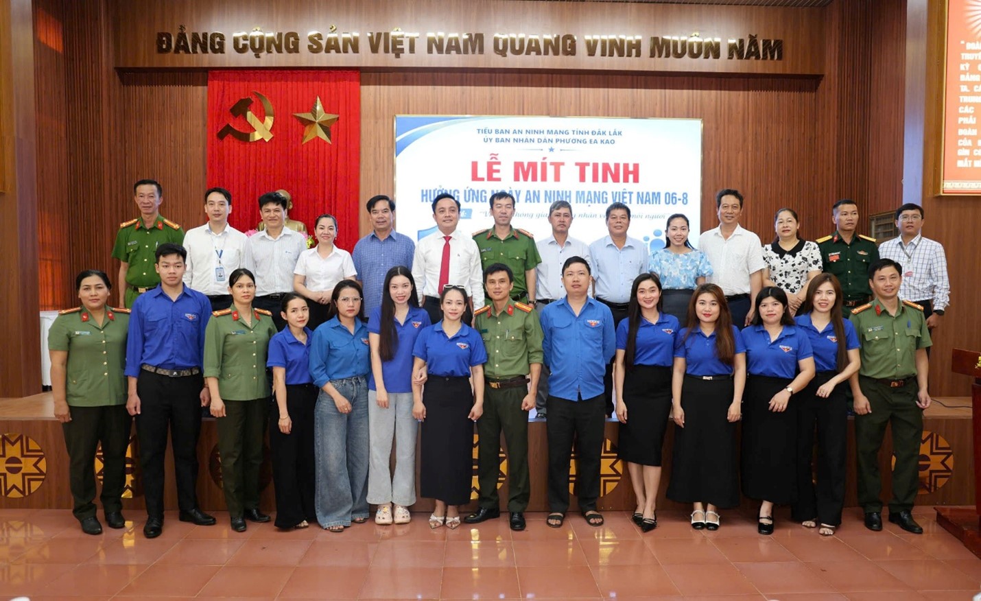 PHƯỜNG EA KAO PHÁT ĐỘNG HƯỞNG ỨNG NGÀY AN NINH MẠNG VIỆT NAM 2026: “VÌ MỘT KHÔNG GIAN MẠNG NHÂN VĂN CHO MỖI NGƯỜI”